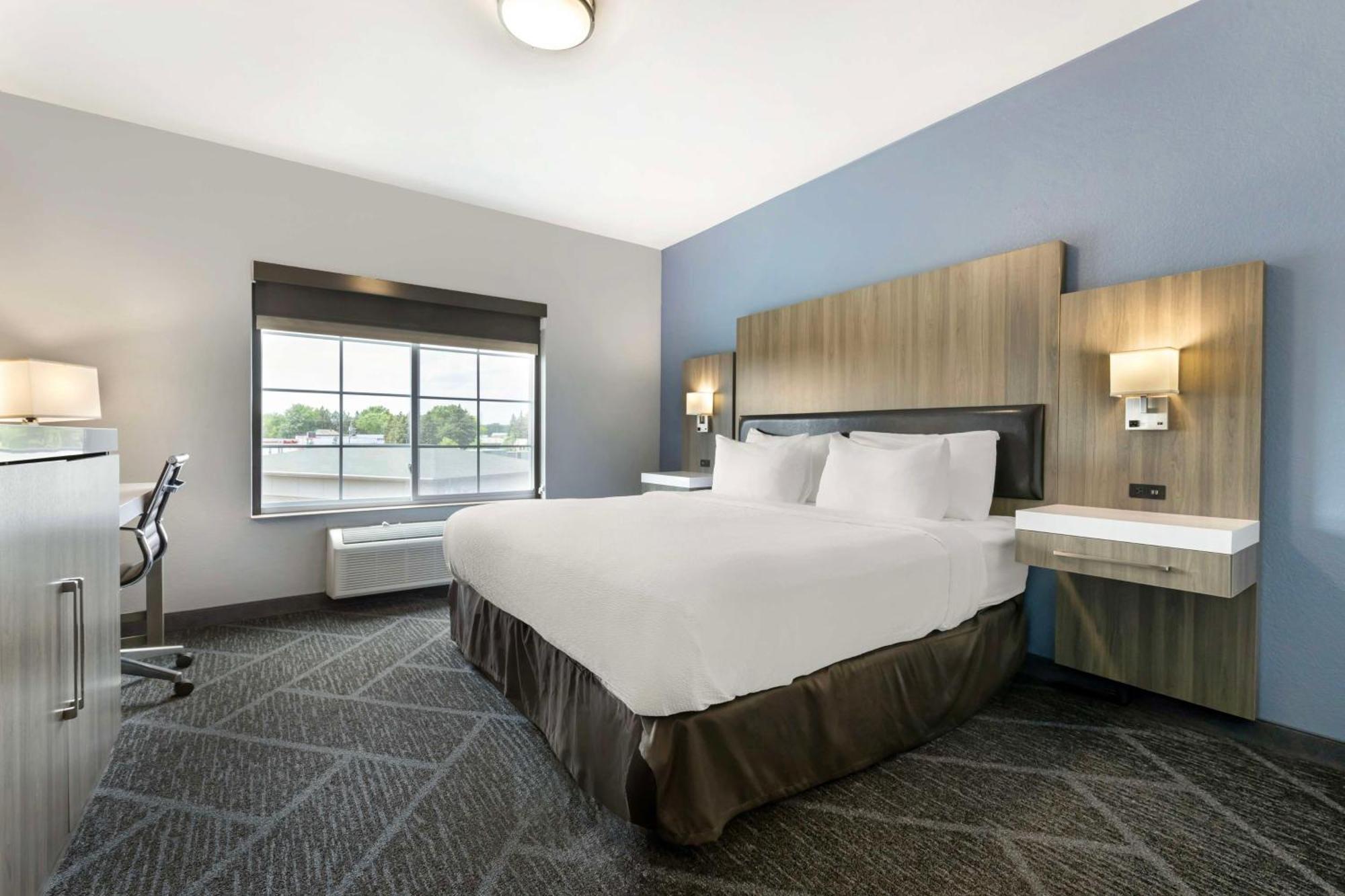 Best Western Plus Appleton Airport Mall Hotel Extérieur photo