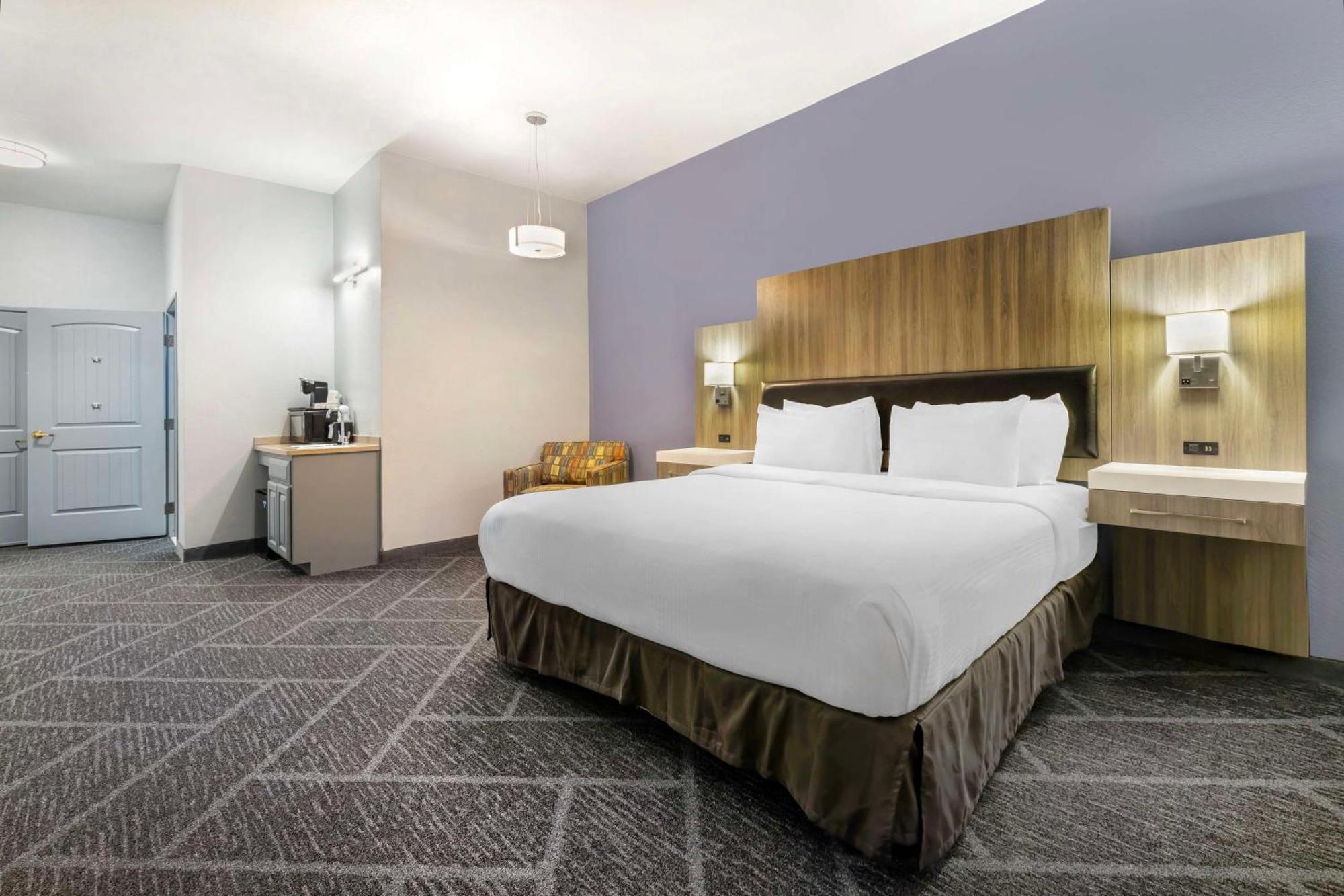 Best Western Plus Appleton Airport Mall Hotel Extérieur photo