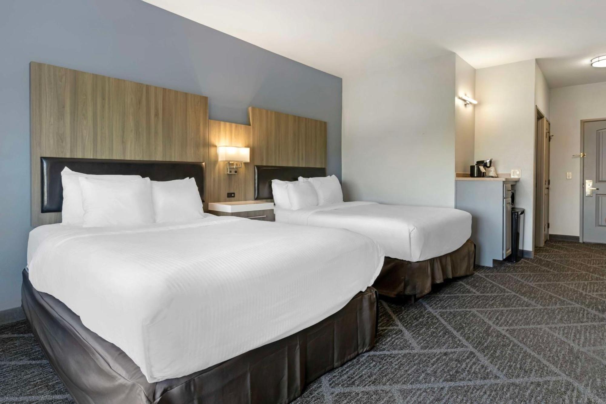 Best Western Plus Appleton Airport Mall Hotel Extérieur photo