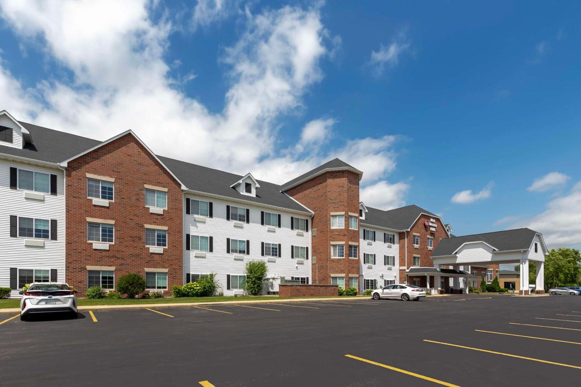 Best Western Plus Appleton Airport Mall Hotel Extérieur photo